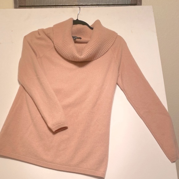 Ann Taylor Cashmere Sweater - Picture 1 of 4